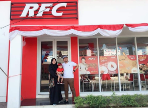 booth image Indra Brugman